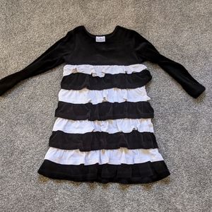 Two Hanna Anderson size 120-130 VGUC velvet dresses